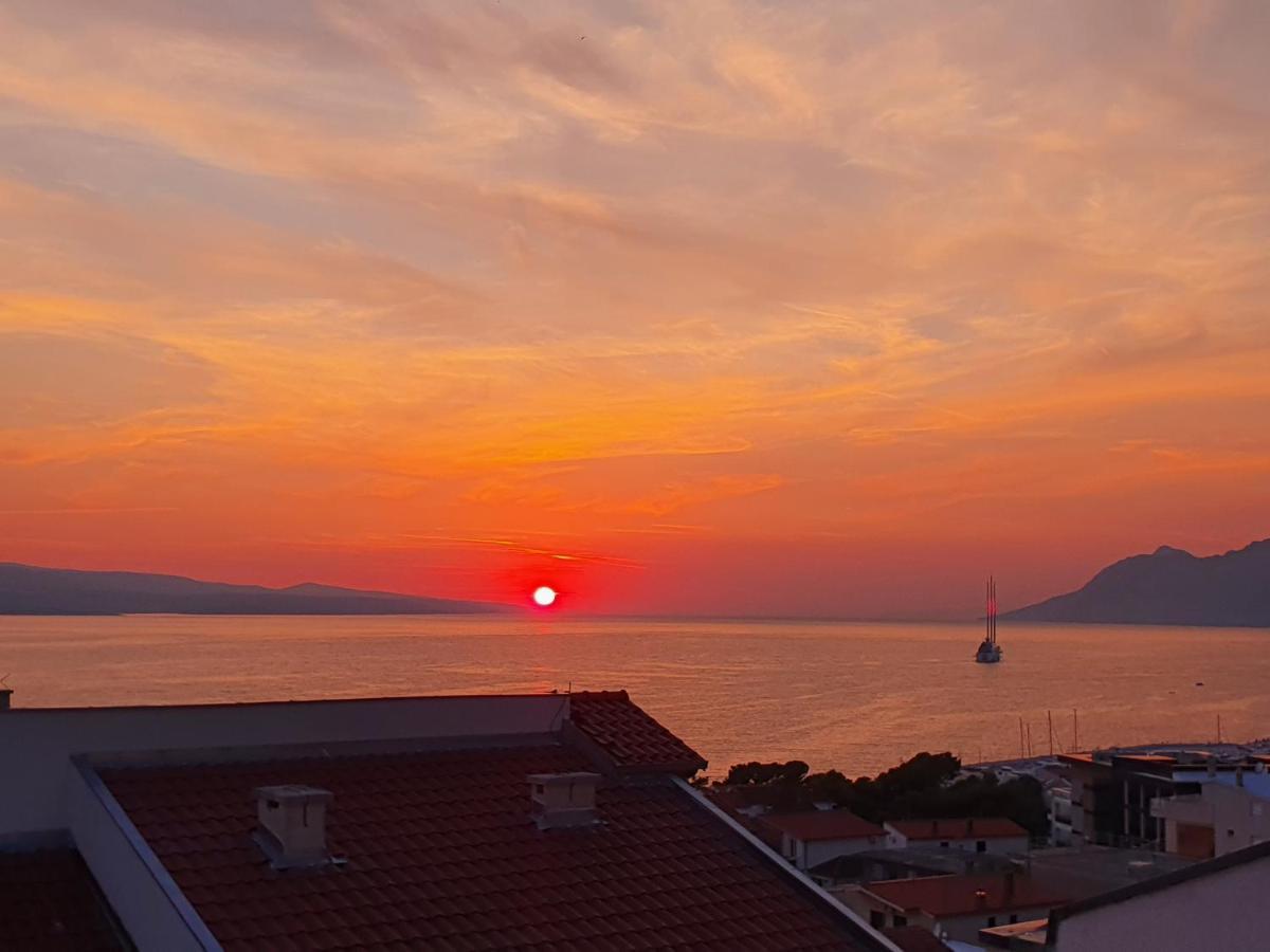 Apartment With Sea View Baška Voda Εξωτερικό φωτογραφία